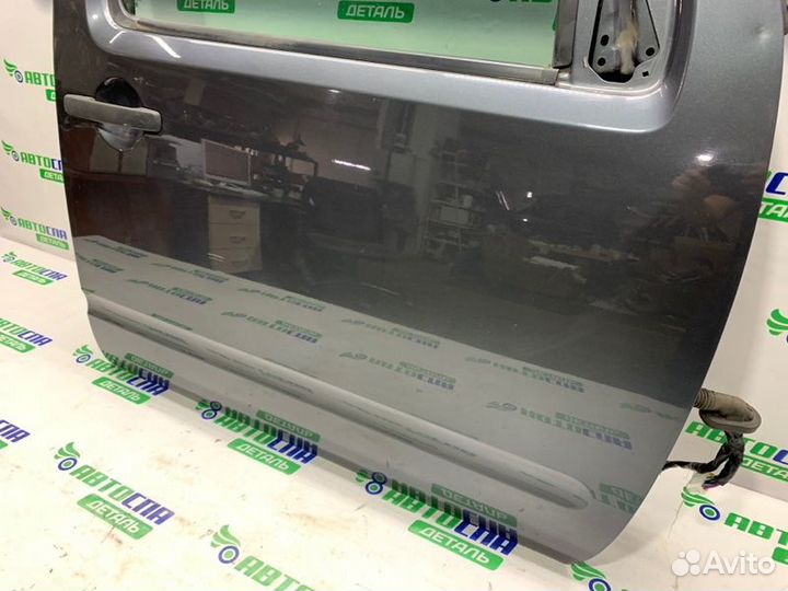 Дверь в сборе передняя правая Nissan Navara пикап