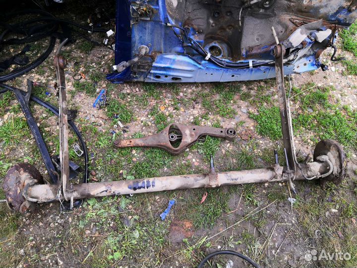 Балка задняя nissan almera n15