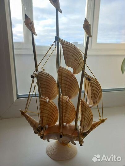 Корабль из ракушек