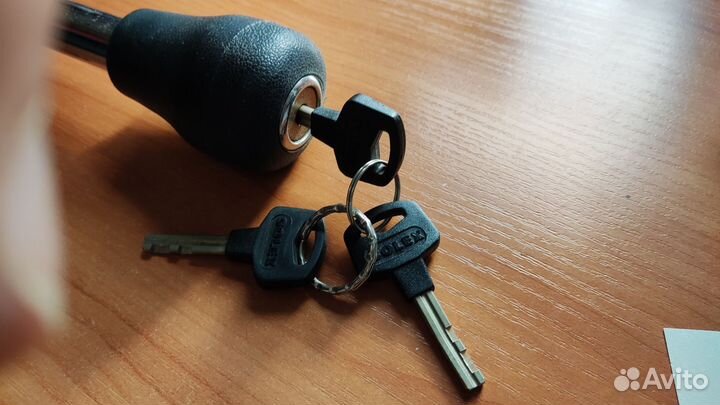 Противоугонный замок