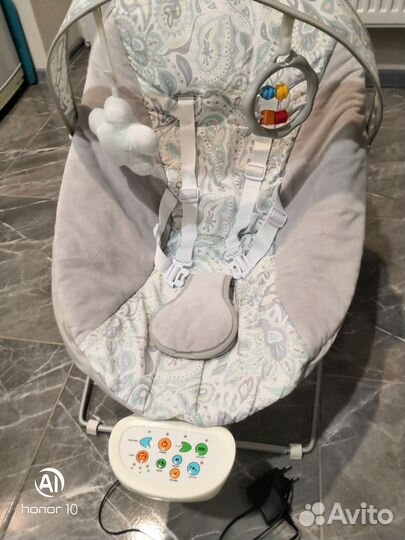 Шезлонг для новорожденных nuovita