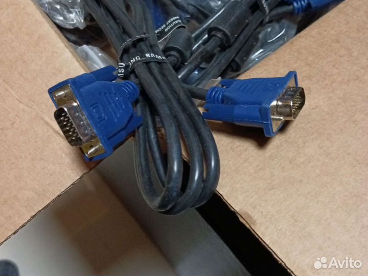 Кабель для монитора VGA