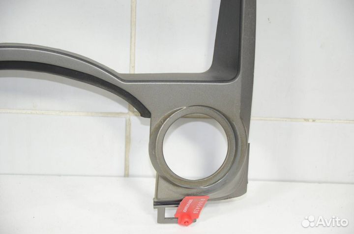 Накладка панели приборов Nissan Titan A60 5.6 2006