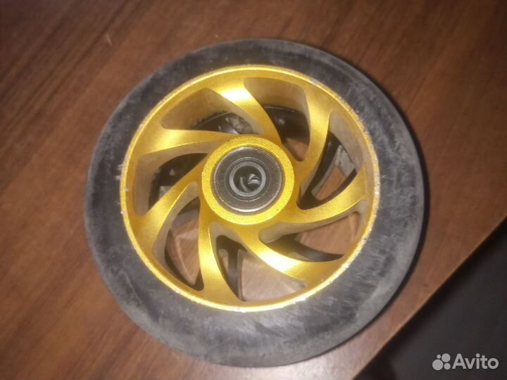 Калёса на трюкавой самокат