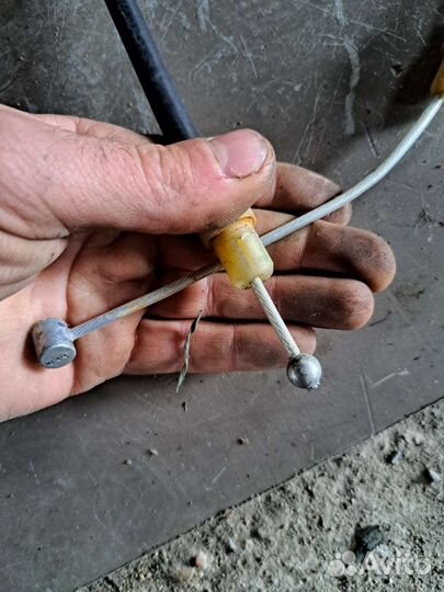 Трос ручника на Porsche Cayenne