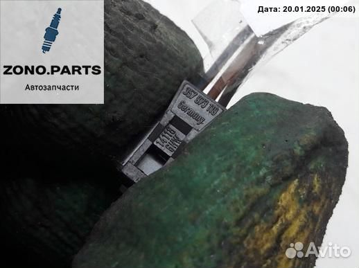 Разъем (фишка) проводки 357973119 на Volkswagen Passat B5+ (GP)