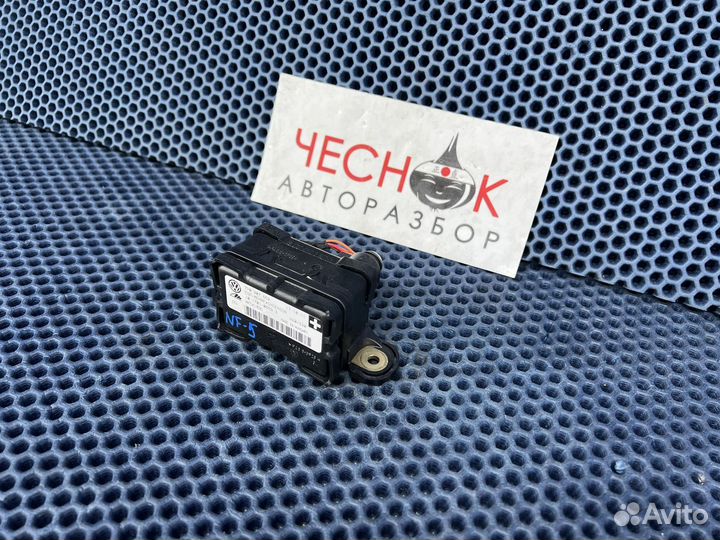 Датчик ускорения для VW Touareg NF2 2010-2014