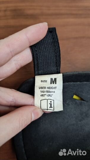 Щитки футбольные детские