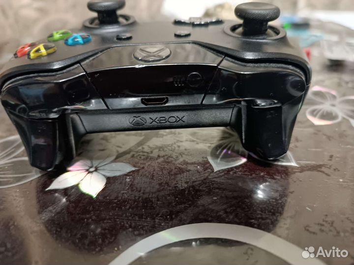 Геймпад Xbox One