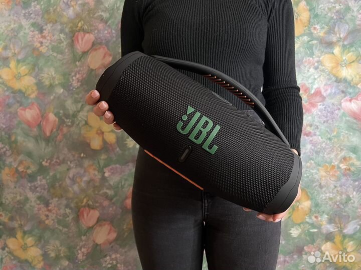 Беспроводная колонка бумбокс