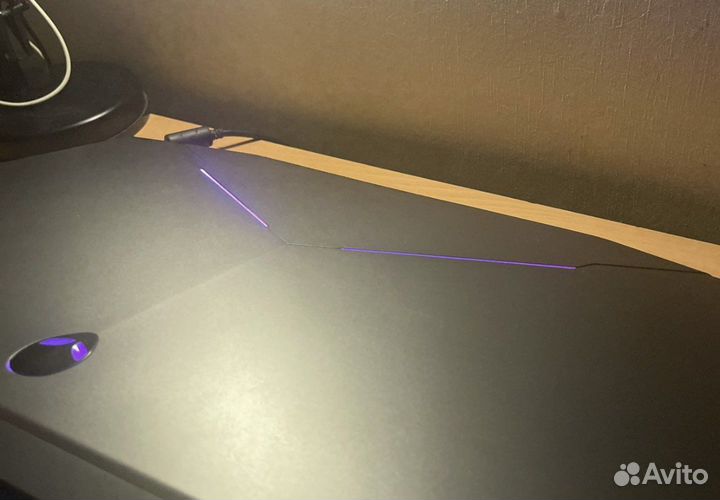 Alienware a17 i7 4700MQ radeon hd8970(gt1050)