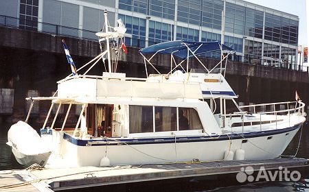 Круизная яхта 