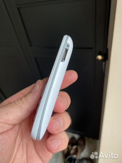 Телефон Samsung E1202 2sim