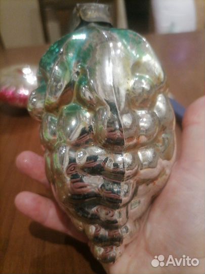 Антикварная ёлочная игрушка виноград