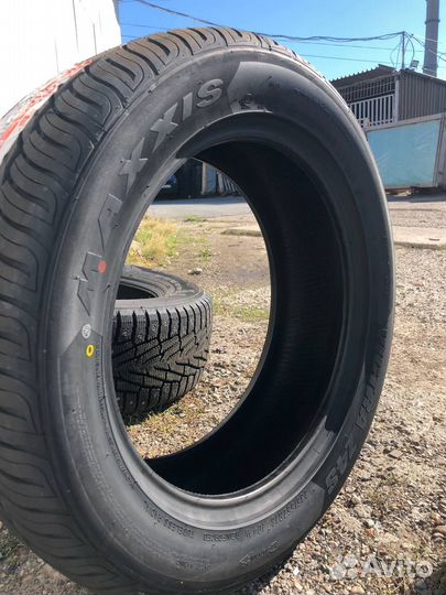 Maxxis MA-Z4S Victra 235/55 R18 104W
