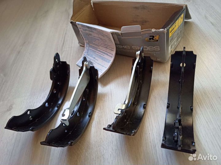 Колодки тормозные барабанные