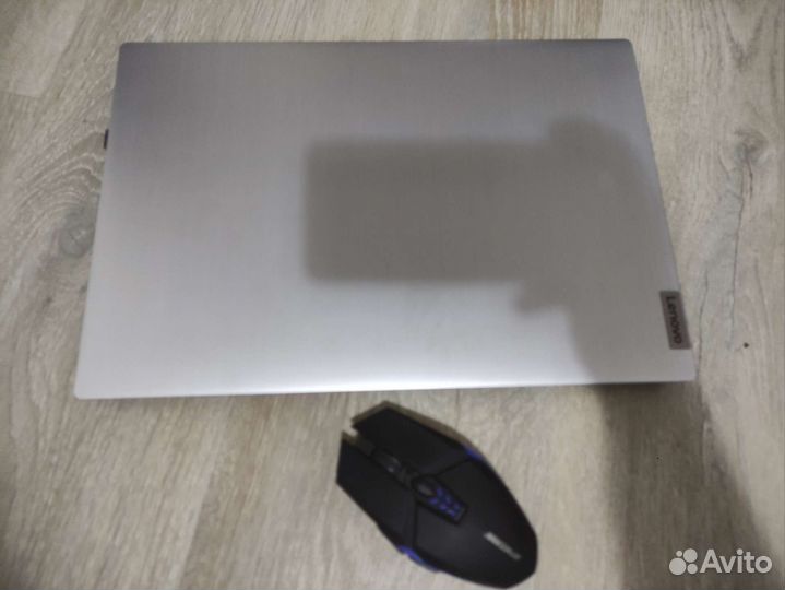 Ноутбук lenovo