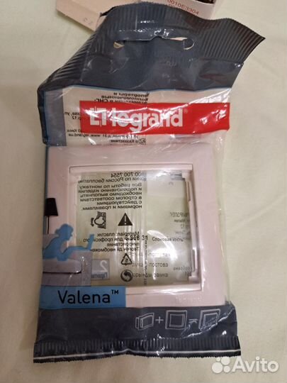 Legrand schneider electric рамки розетки