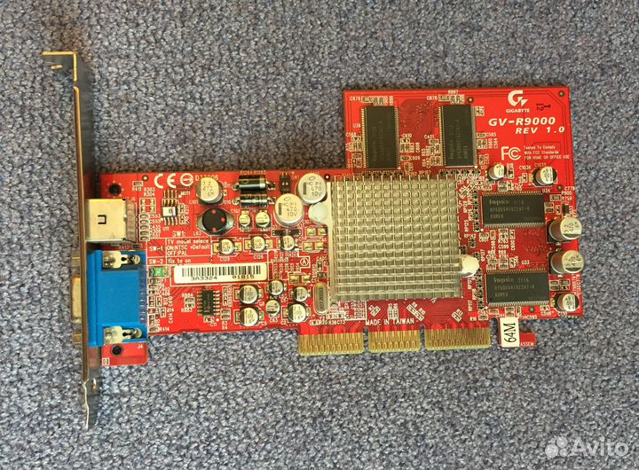 Видеокарта Gigabyte GV-R9000 64Mb rev 1.0