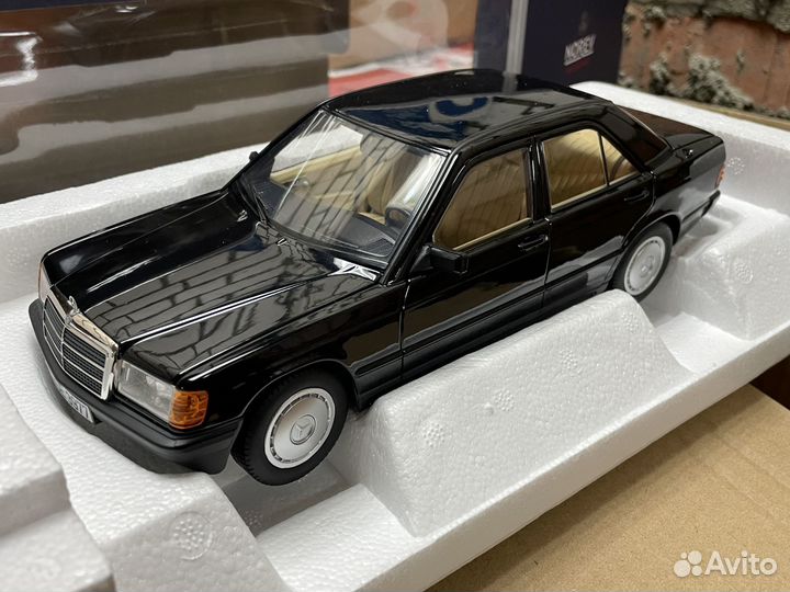 1:18 Norev Mercrdes-Benz 190e w201