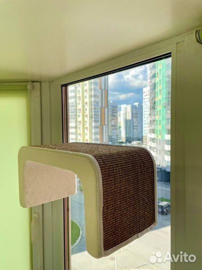 Когтеточки и домики для кошек новые