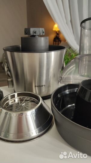 Соковыжималка центробежная Philips HR 1871