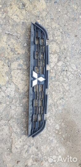 Продам фара перед на мицубиси Асх 2013