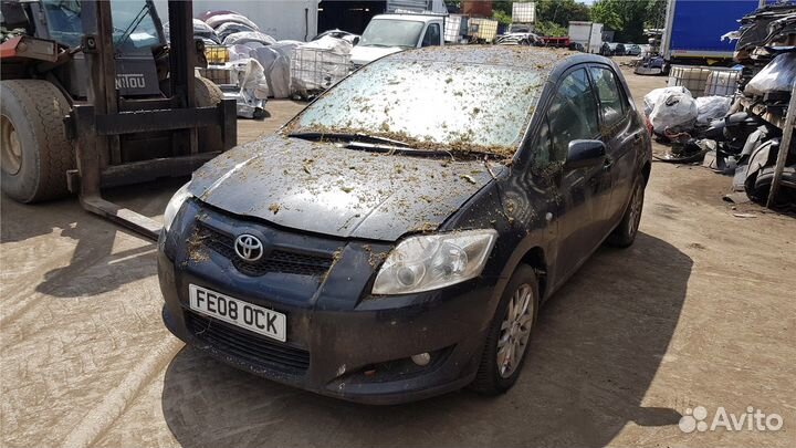 Разбор на запчасти Toyota Auris E15 2006-2012