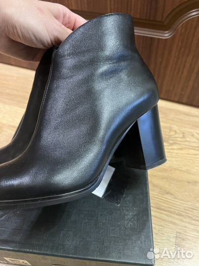 Ботильоны женские 36 размер