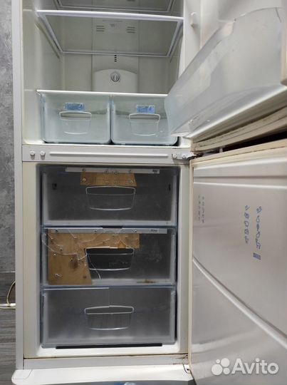 Холодильник бу