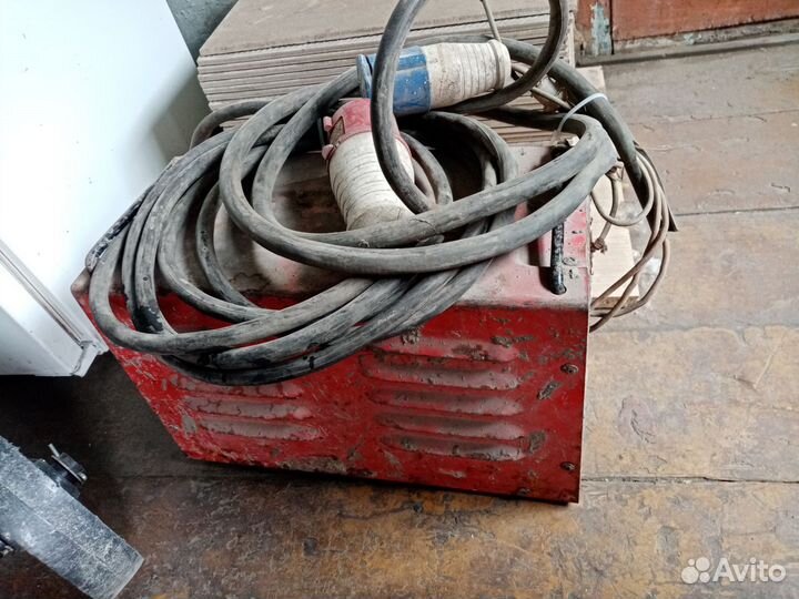 Трансформатор входом на 380, выход на 42 Вт