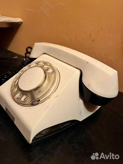 Телефон