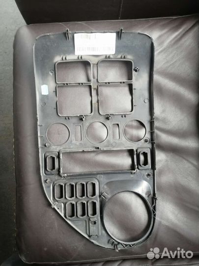 Консоль центральная mercedes vito 638