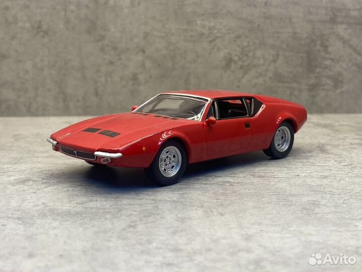 Коллекционная модель De Tomaso Pantera GTS 1:43