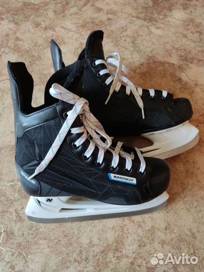 Коньки хоккейные 38 размер