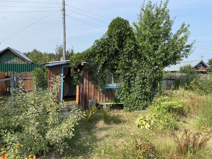 Дача 15 м² на участке 5,6 сот.