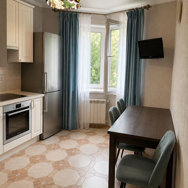 2-к. квартира, 52 м², 2/14 эт.