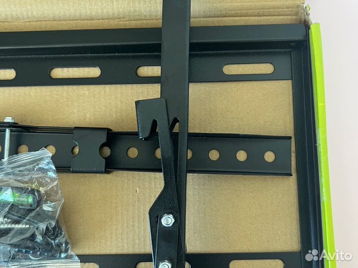 Кронштйн наклонный для тв 26-63