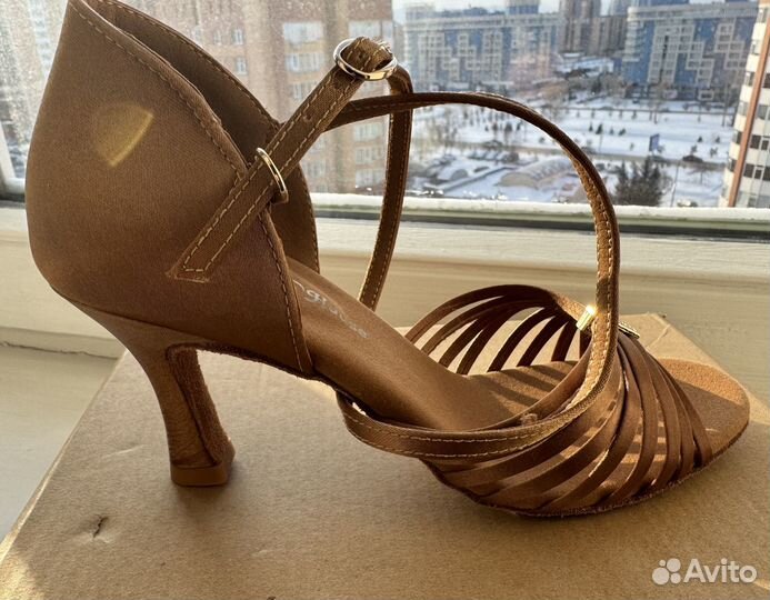 Туфли для бальных танцев латина