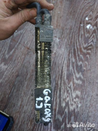 Радиатор дополнительный Ford Galaxy 1995-2006