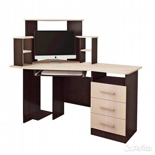 Стол компьютерный