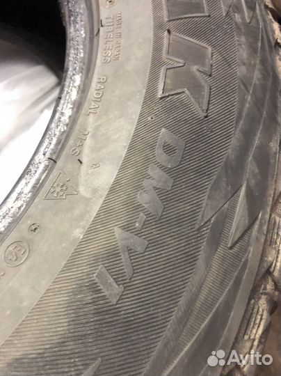 Bridgestone Blizzak DM-V1 265/65 R17
