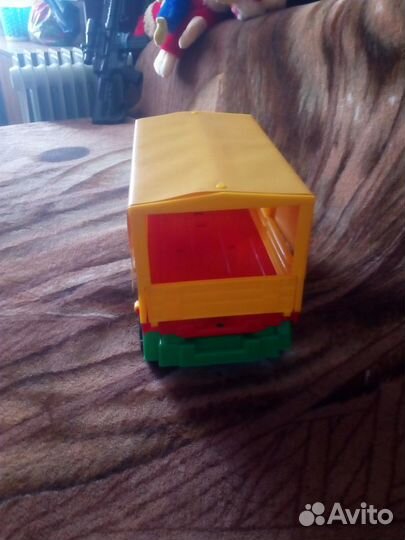 Детская машина