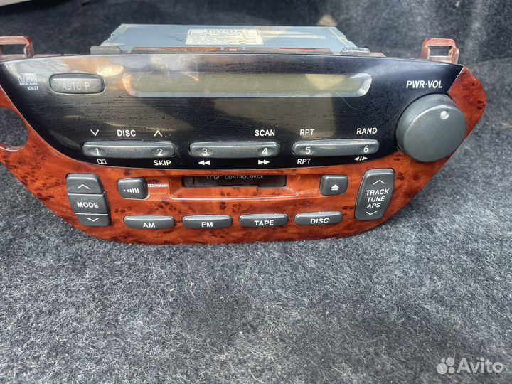 Штатная машнитола тайота виста
