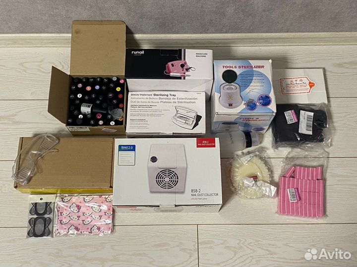 Оборудование для мастера маникюра