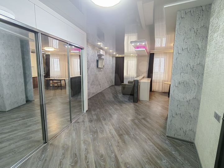 Квартира-студия, 50 м², 3/15 эт.