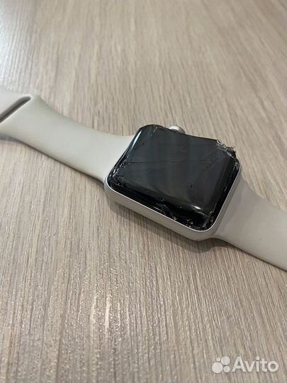 Часы apple watch 3 42mm на запчасти