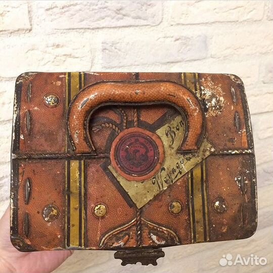 Жестяная коробка от конфет, фабрика Реномэ до 1917