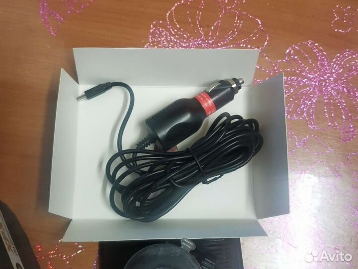 Видеорегистратор авто на 3 камеры