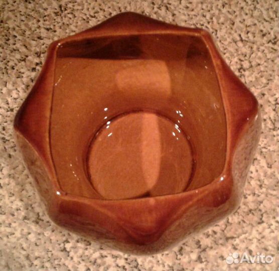 Декоративные-тарелка и кашпо-винтаж зик Конаково